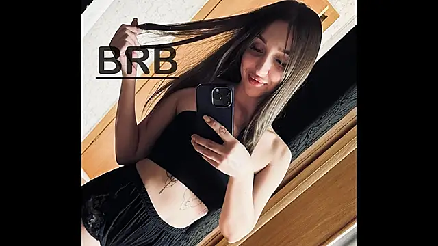 sheillawood online show from November 30, 6:28 am