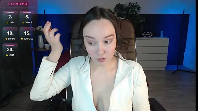 Sexy Alexia69 online show from November 20, 11:11 am