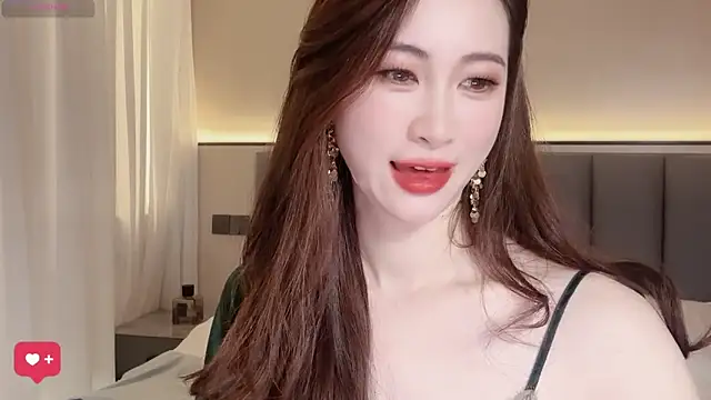 wuyueaini online show from December 15, 6:40 am