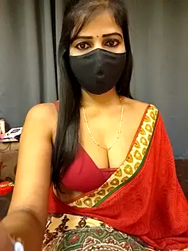 Misss-julli online show from December 19, 1:03 pm