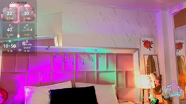 AlanaOdison online show from April 13, 4:47 am