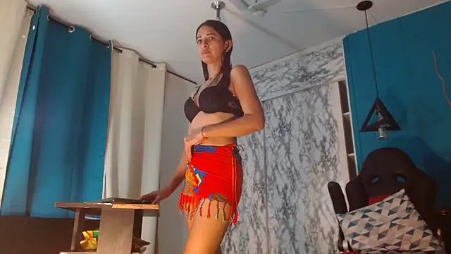 hanna mooreee online show from September 19, 7:24 pm