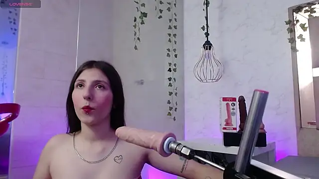 ScarlettRox online show from October 10, 11:48 am