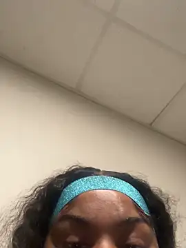 honestlychina online show from April 22, 8:55 am