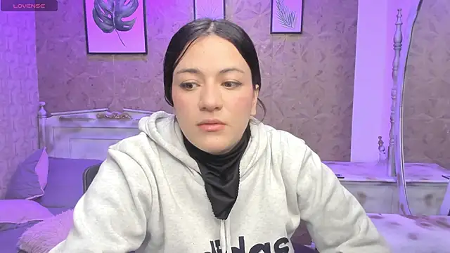 Dali collin online show from June 13, 1:19 pm
