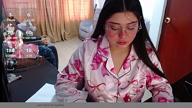 Snapshot of Hanna-11 chatting on September 17, 8:40 pm Hanna-11 online show from September 17, 8:40 pm