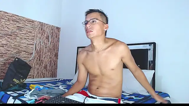 Snapshot of Jacobandluna chatting on September 20, 11:36 pm Jacobandluna online show from September 20, 11:36 pm