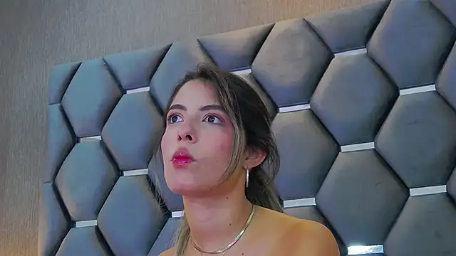 BlaireParker online show from November 2, 11:57 am