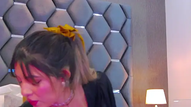 BlaireParker online show from October 25, 12:57 pm