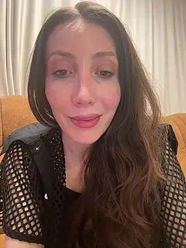 HellaryTourent online show from March 4, 5:08 pm