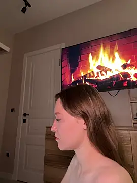 Bambi-Live online show from September 18, 7:12 pm