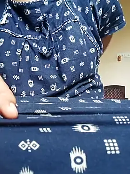 Snapshot of NISHU-TELUGU chatting on October 26, 5:03 am NISHU-TELUGU online show from October 26, 5:03 am