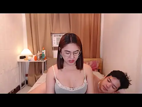 HornyCoupleCum online show from June 11, 6:10 am