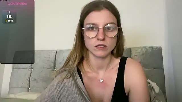 BustyKellyXXX online show from January 15, 7:42 pm