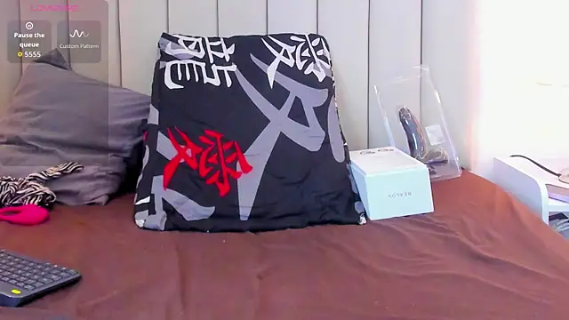 Rachel Donnelly online show from September 28, 5:03 am