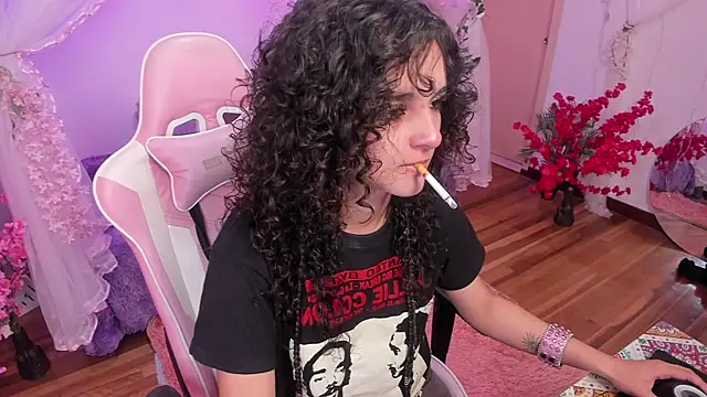 Snapshot of bunny_curly chatting on October 7, 2:10 pm bunny curly online show from October 7, 2:10 pm
