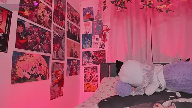 FluffyMelons online show from May 6, 10:58 pm