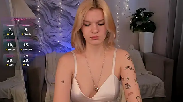 Kati Li online show from February 23, 11:31 am