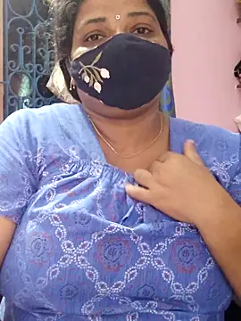 Snapshot of lathikaqueentamil chatting on October 26, 10:22 am lathikaqueentamil online show from October 26, 10:22 am