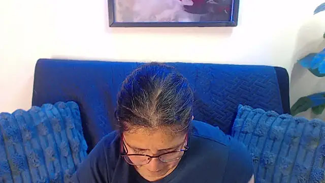 Linda banks  online show from January 8, 2:15 am