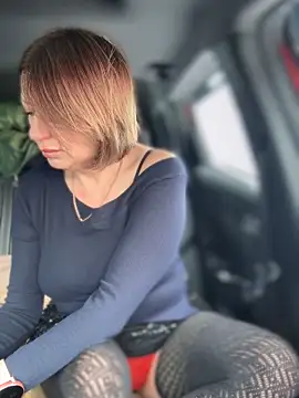 Milena-MilfaXXX online show from February 12, 4:47 am