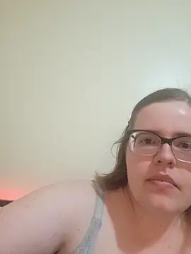 VeiledMuse online show from April 5, 2:32 am