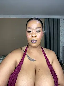 THICKBUNNYCHICKxxx online show from July 1, 7:35 pm