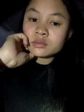 NhuFox online show from November 18, 1:01 pm