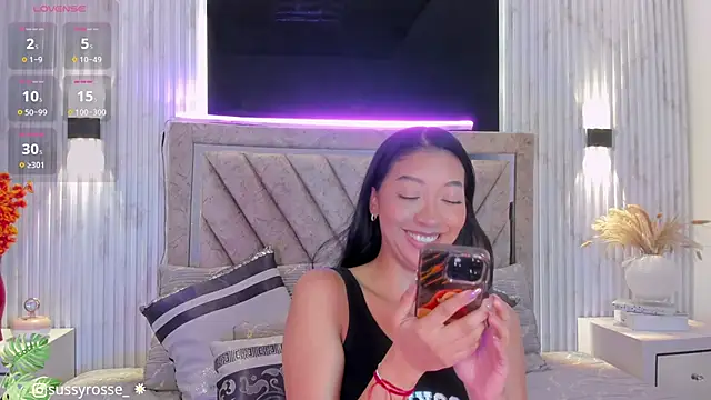 Sussyrosse  online show from April 1, 9:34 pm