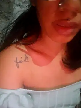 RavenShyfit online show from November 19, 9:15 pm