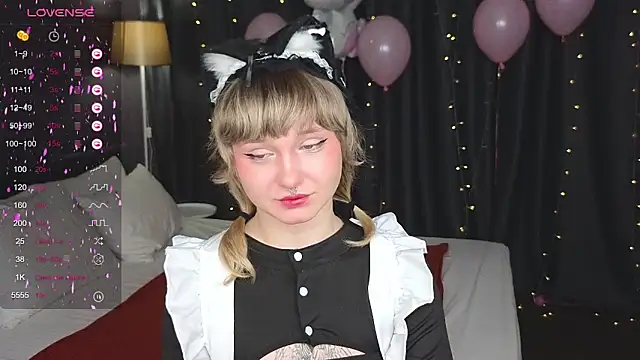 Tori Cutie online show from March 28, 12:11 am