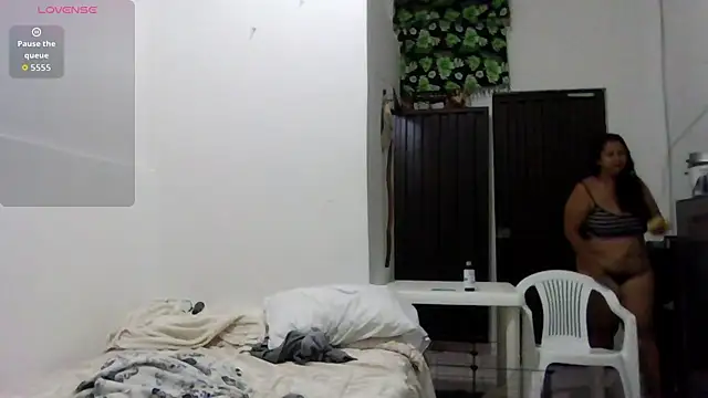 18and45couple online show from January 18, 4:42 am