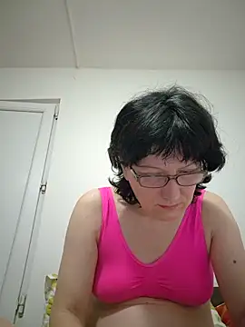 Vera Elle online show from March 28, 6:29 pm