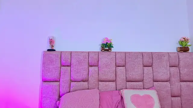 ScarlettLuxe online show from November 27, 12:52 pm