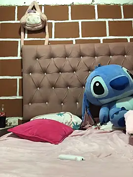 Rachellcooperrr online show from March 14, 1:28 am