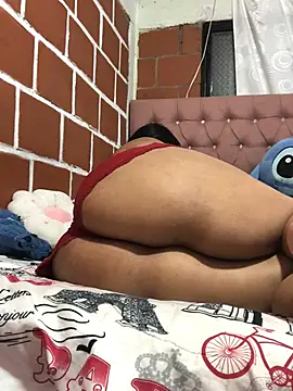 Rachellcooperrr online show from April 1, 2:34 am