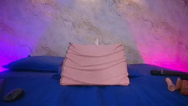 carol juicyy online show from November 6, 7:31 pm