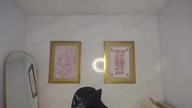 Luna Star v online show from November 2, 3:10 am