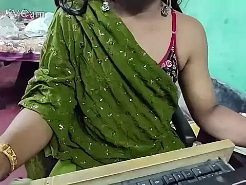 hot silkkol online show from October 4, 8:13 pm