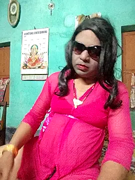 hot silkkol online show from February 3, 8:01 pm