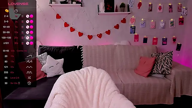 BellaCaress online show from March 11, 3:11 am