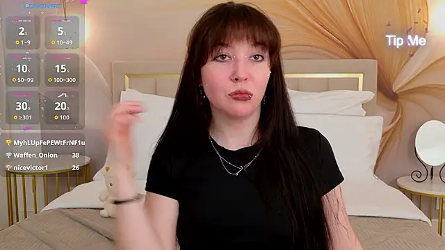 VanessaFields online show from January 31, 7:45 pm