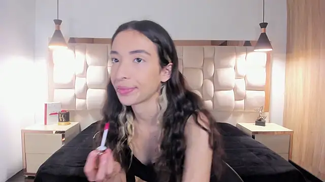 Emilia Bons online show from January 11, 1:27 pm