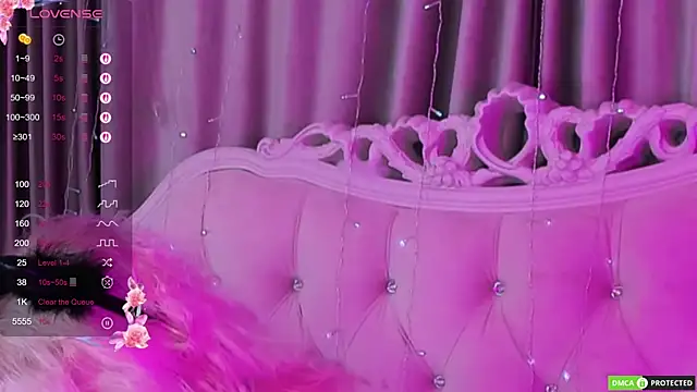 CarolLamb online show from November 2, 6:44 pm