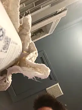 chocolate bella online show from November 29, 5:33 am