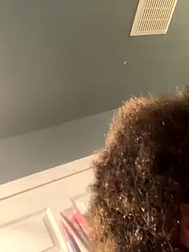 chocolate bella online show from September 14, 1:25 am