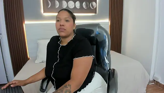 Majito 7 online show from March 23, 12:00 pm