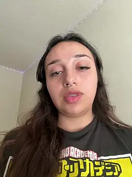 CharmingMaddie online show from May 30, 4:48 pm