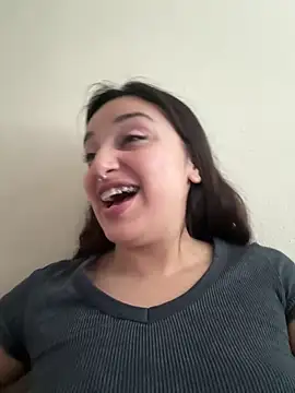 CharmingMaddie online show from May 17, 9:03 pm
