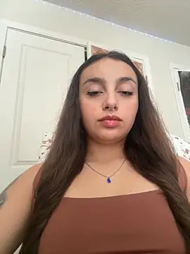 Snapshot of CharmingMaddie chatting on September 8, 4:28 pm CharmingMaddie online show from September 8, 4:28 pm